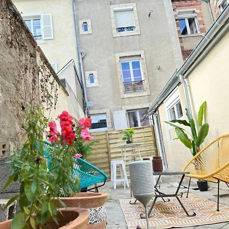 Appartement Le Chic Framboise - Terrasse - centre ville Le Mans *